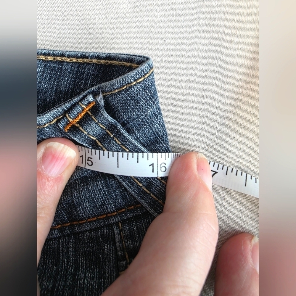Younique Blue Jean Shorts for Women Size 7 Juniors - Picture 3 of 5